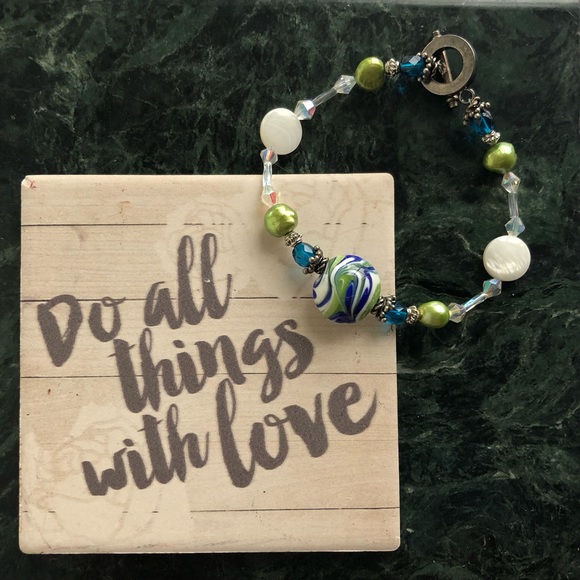 ✋🏼 Handmade Ocean Waves Bracelet - Picture 1 of 5